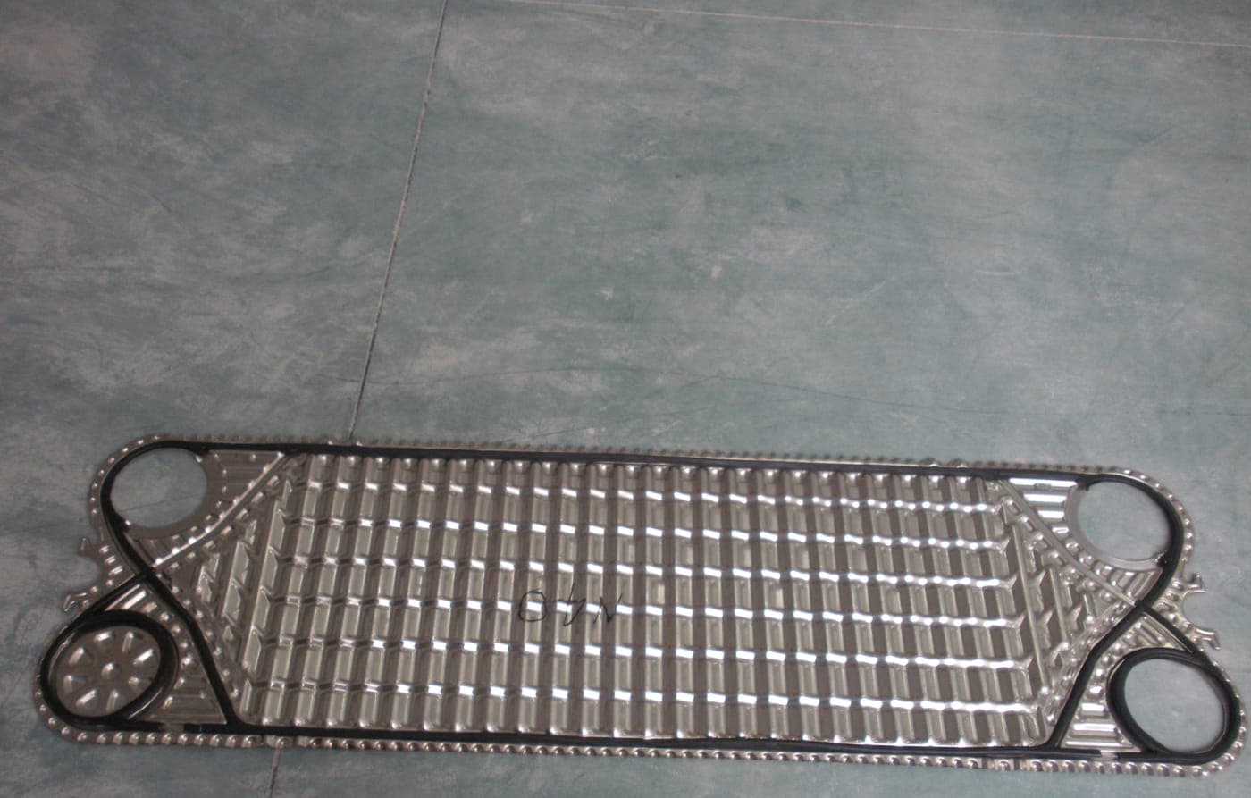 A replacement part For the Kelvion N40, supplied by Synergizing Technologies.